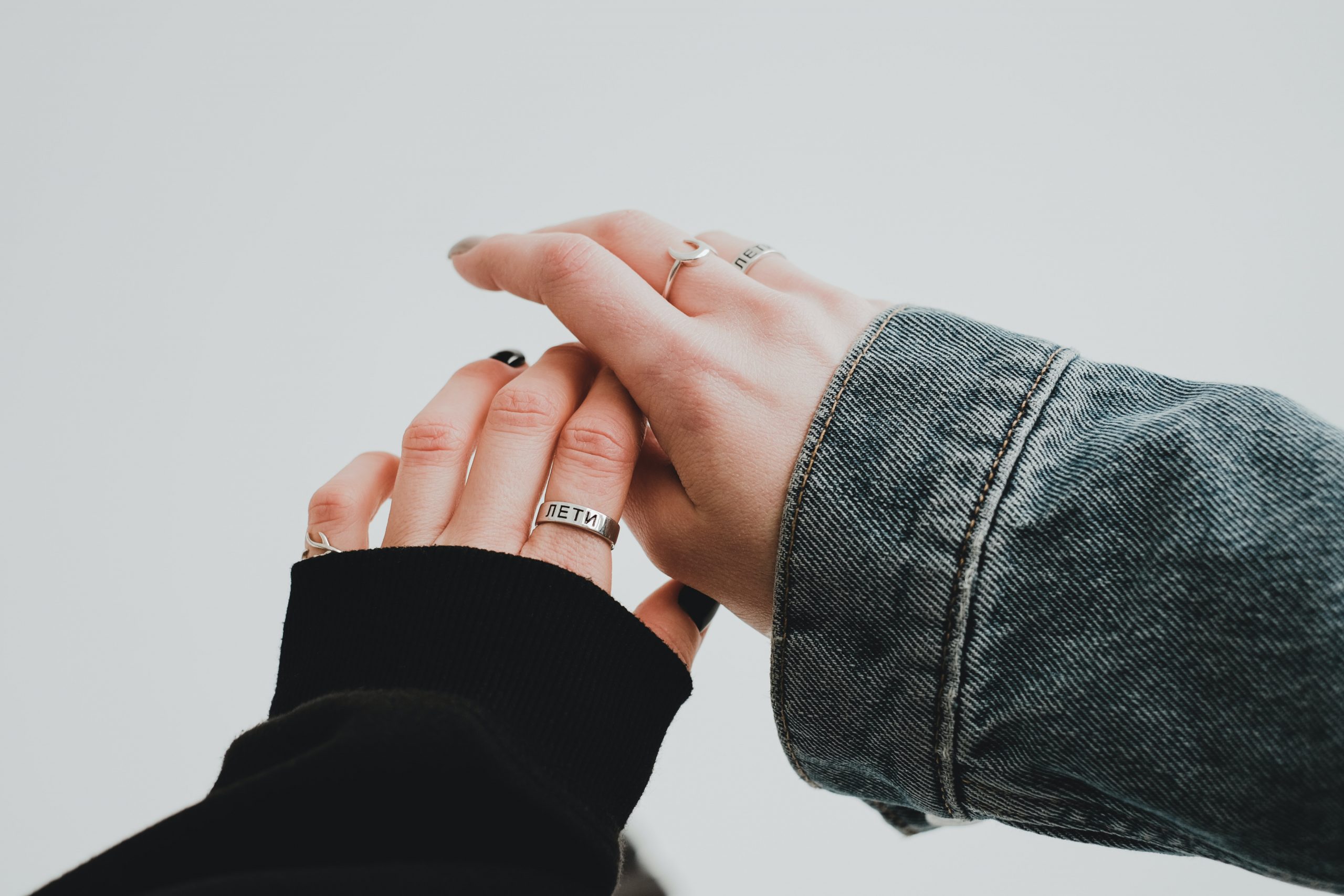 What does UD mean on a Bracelet?