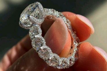 List of Wholesale Diamond Vendors in Seattle