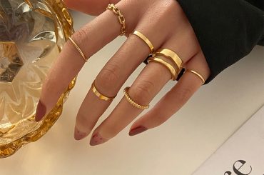 What does EDCO mean on a ring?