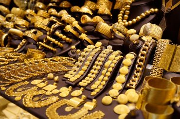 Where is the cheapest place to buy gold?