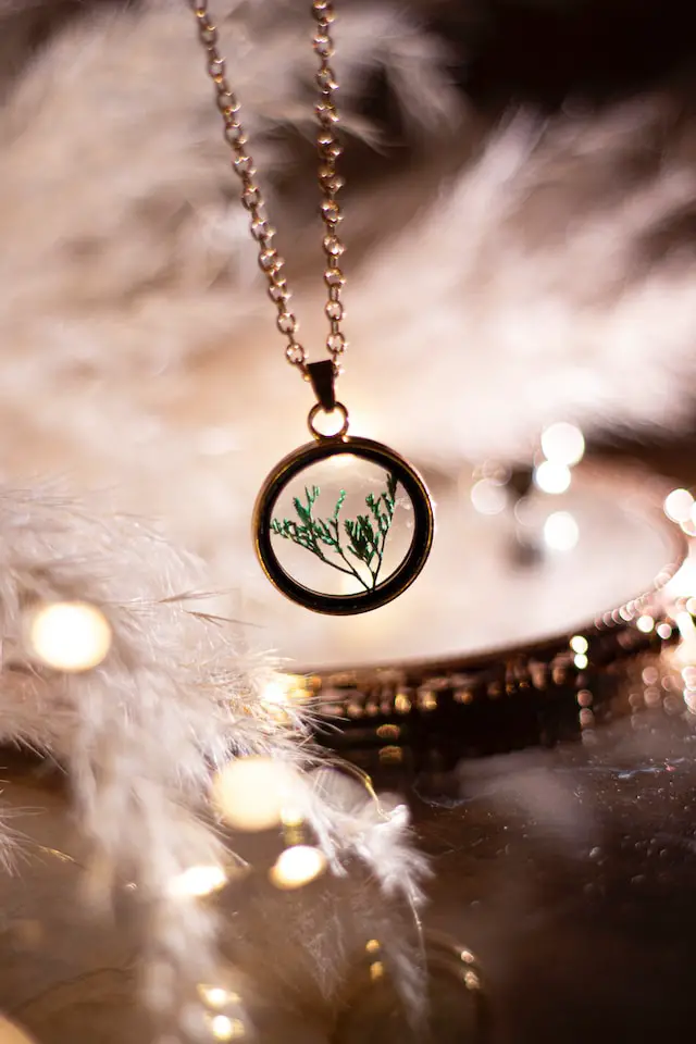 Chain to Pendant Weight Ratio Explained! (+FAQS)